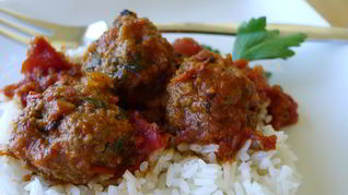 Тефтели с рисом в духовке