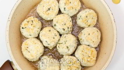 тефтели с рисом в томатном соусе