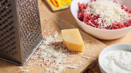 тефтели с сыром в сливочно-томатном соусе