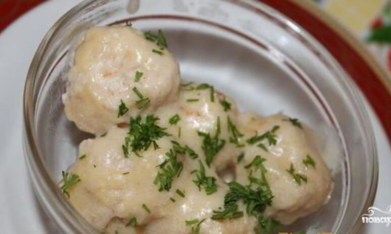 Рецепт тефтелей в молочном соусе