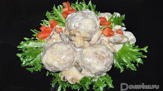 Тефтели в сырно-грибном соусе