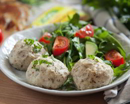 Запеченные куриные тефтели с травами