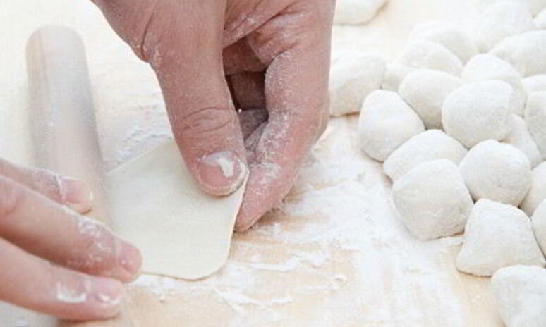 Рецепт простого теста для вареников