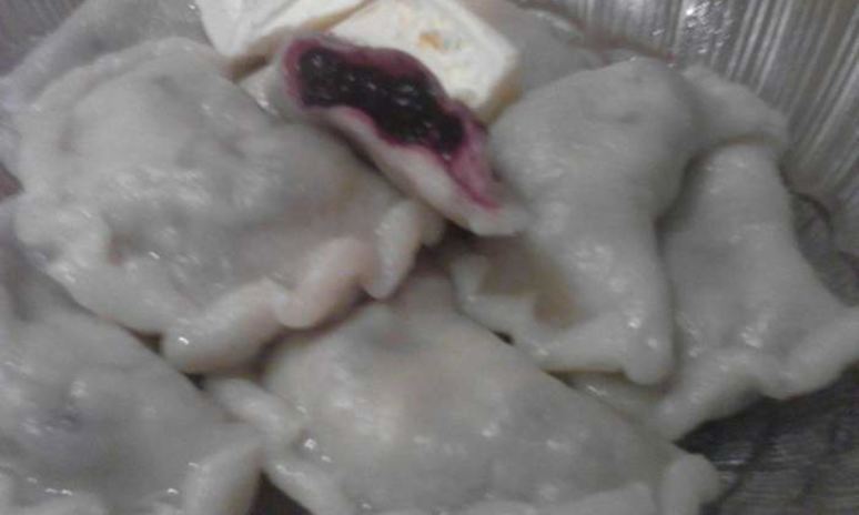 Рецепт вареников с черникой