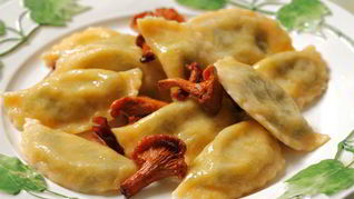 Вареники с капустой и грибами