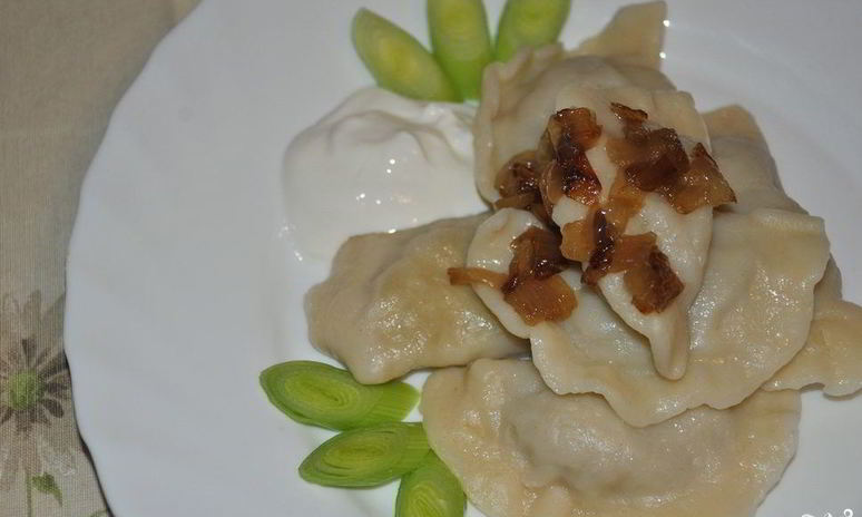 Рецепт вареников с капустой и картошкой