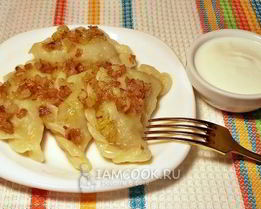 Вареники с картошкой и салом