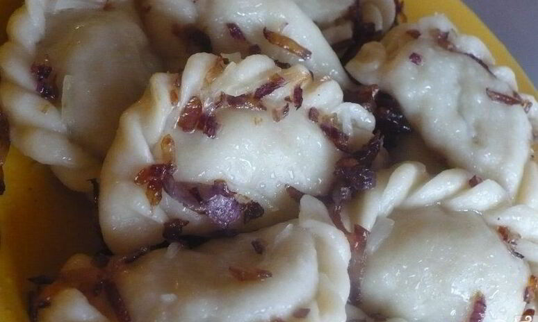 Рецепт вареников с картошкой и сыром