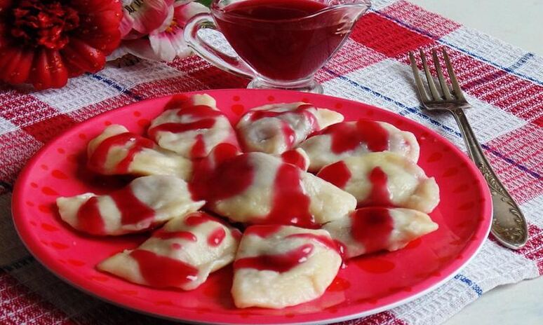 Рецепт вареников с вишней замороженной