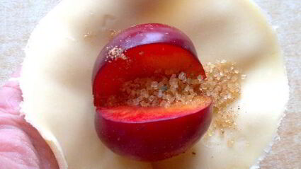 вареники со сливами