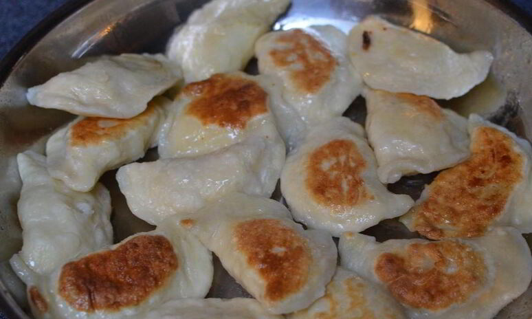 Рецепт жареных вареников с картошкой