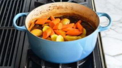 жаркое из говядины с овощами