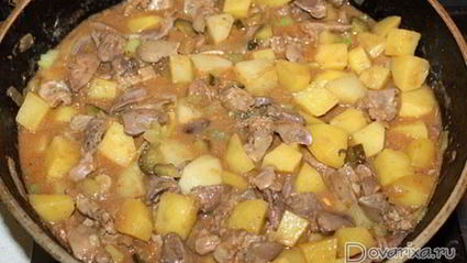 жаркое из куриных потрошков