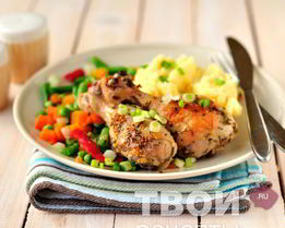 Жаркое из курицы с горчицей, лимоном и розмарином