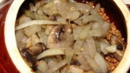 гречка с грибами в горшочке