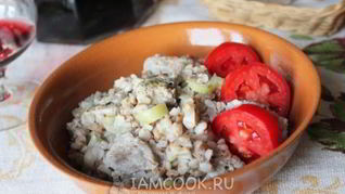 Гречка с мясом, тушеная в сметане