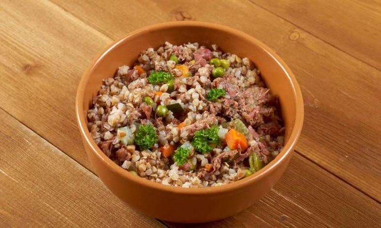 Рецепт гречневой каши с тушенкой