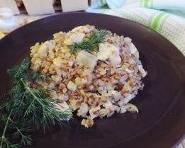 Сливочная гречка с грибами и курицей