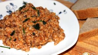 Томленая гречка со свининой