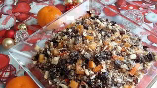 Кутья с рисом, маком, черносливом и курагой