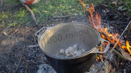 полевая каша на костре