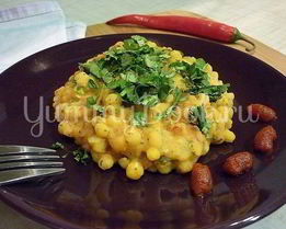 Пряная гороховая каша с шафраном