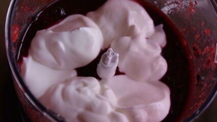 чернично-клубничный коктейль