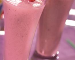 Клубнично-банановый коктейль