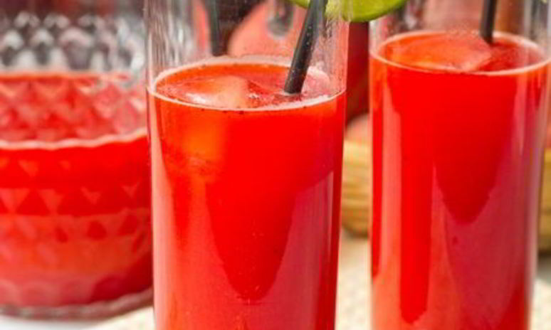 Рецепт клубнично-лаймового освежающий напиток