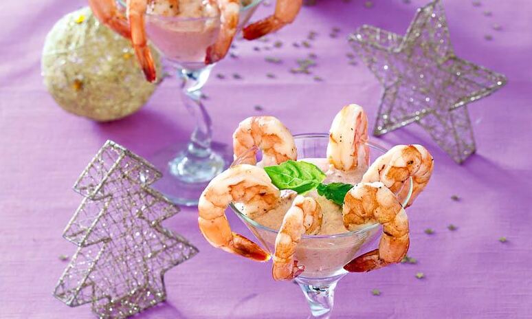 Рецепт креветочного коктейля с томатным дипом
