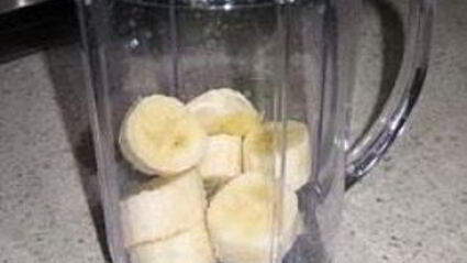 бананово-черничный смузи