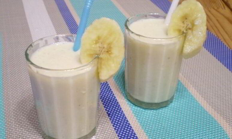 Рецепт бананового смузи