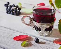 Рецепт вина из листьев вишни и черноплодной рябины