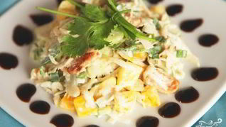 Диетический салат с курицей