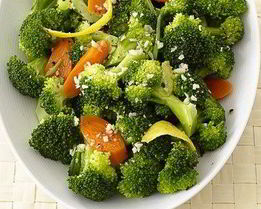 Горячий салат из брокколи по-китайски