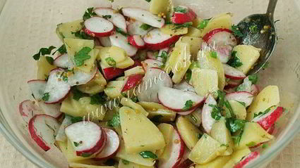 картофельный салат с редисом
