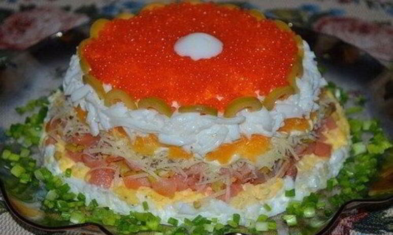 Рецепт праздничного слоеного салата жемчужина с семгой