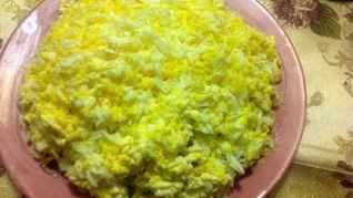 Салат из кальмаров, яблок и сыра