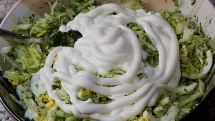 салат из капусты и огурцов