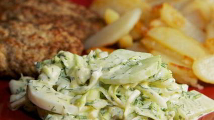 салат из капусты и огурцов