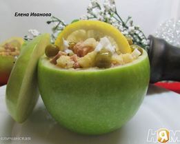 Салат из печени трески с яблоком