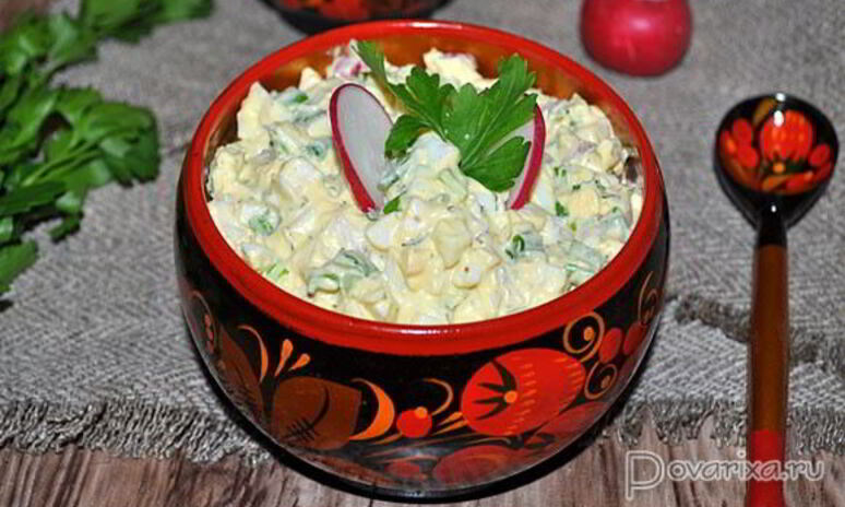 Рецепт салата из редиса с яйцом и луком