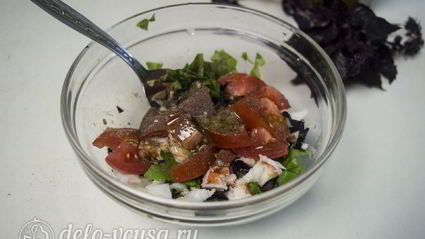 салат из рукколы с креветками