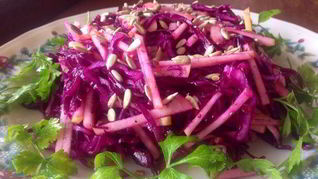 Салат из синей капусты