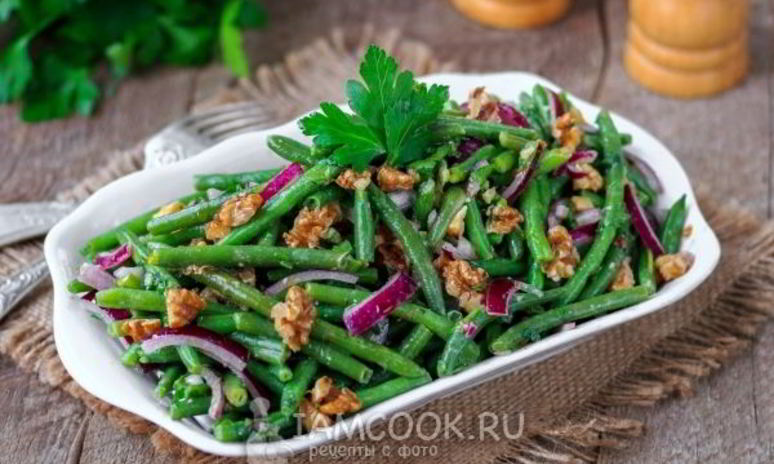 Рецепт салата из стручковой фасоли с грецкими орехами
