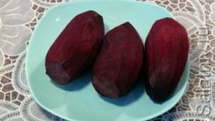 салат из сырой свеклы