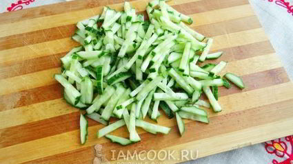 салат нежность с ветчиной и огурцами