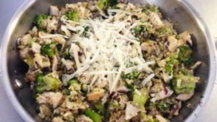 салат с брокколи и грибами