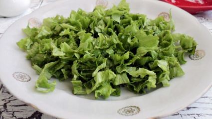 салат с маринованными морепродуктами