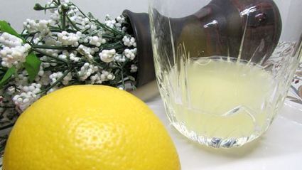 зеленый салат с авокадо